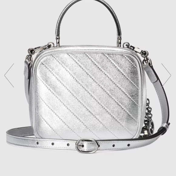 Brand new with tags, receipt of purchase, box and dust bag. Gorgeous! - Picture 4 of 14